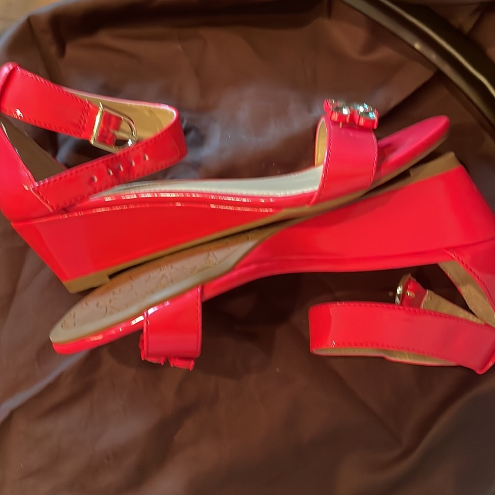 Lindsay Phillips “Mitzi” snap platform wedge sandals sz7 coral w/1 set snaps - Picture 5 of 8